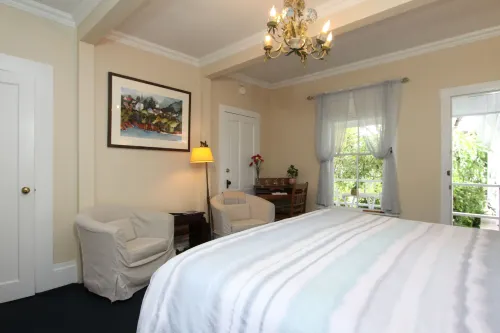 Seagull Inn Hotels in Mendocino