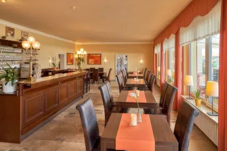 Park-Hotel Traben-Trarbach Отели рядом с достопримечательностью «Trailsport»