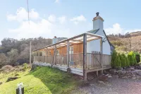 Druidaig Cottage Hotels near Kyle Station Museum