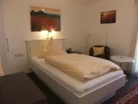 祖姆扎查瑞爾膳食公寓旅館 - Wi-Fi