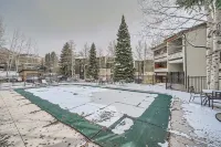 Snowlion Condos 302 3 Bedroom Condo by RedAwning