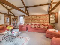Churn House - Country Houses