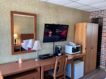 La Paysanne Motel & Hotel