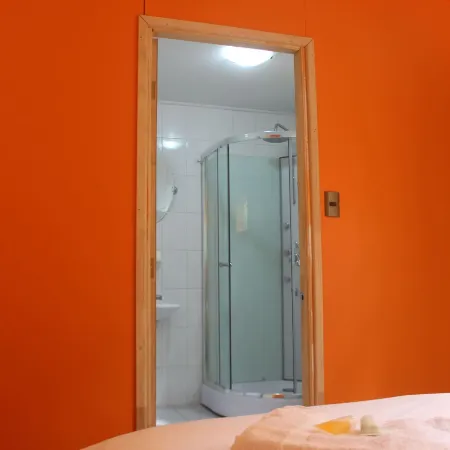 Hostal Baquedano