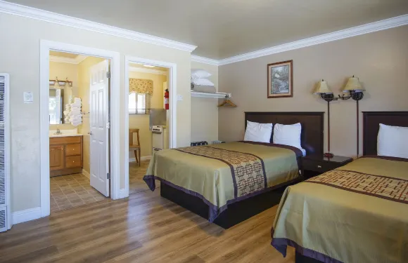 魅力汽車旅館與套房酒店