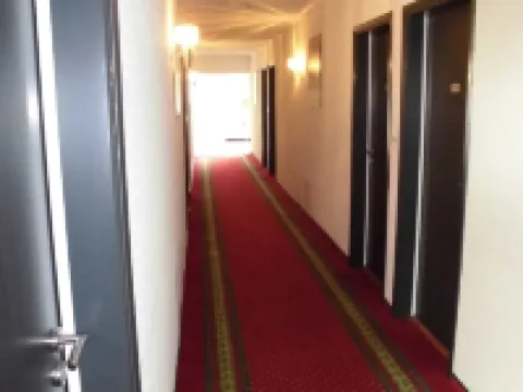 Cit'Hôtel le Quai 9 Hotels in Challans