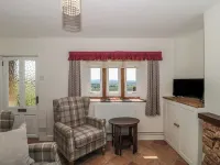 Stonecutter's Cottage Hotels in Martock