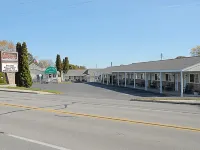 Wayside Motel Hotels in Saint Ignace