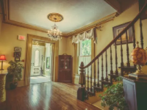 The Woodview Inn Hotels in Gananoque