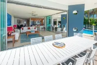 Pavillion 17 - Waterfront Spacious 4 Bedroom with Own Inground Pool and Golf Buggy - parking