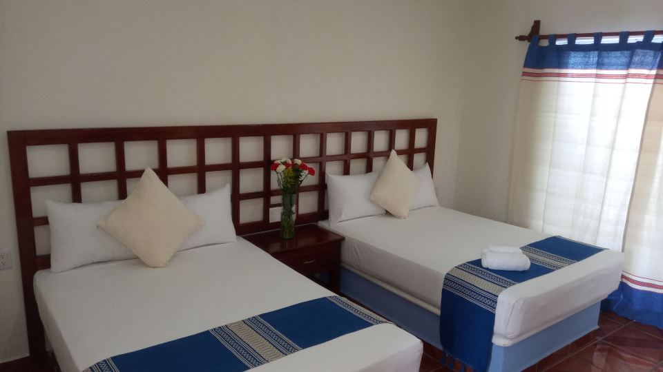 Hotel D Abril