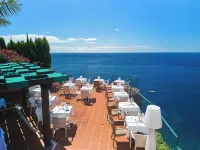 Inn & Art Madeira Hotels in Canico