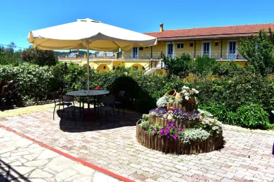 Kostas Apartments & Studios
