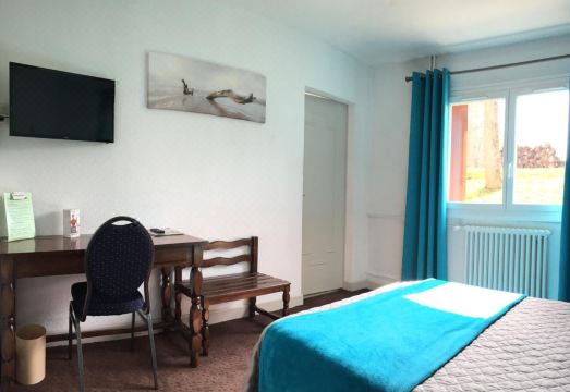 Ōshū 호텔 로빈슨 오슈(Hôtel Robinson) 3-Star Hotel room