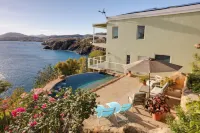 'Sea la VIE' - Waterfront St Thomas Escape w/ Pool - Beach