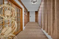 Beacon Hotel Hotels in Newburgh