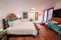 Hotel Rosa Mexicano Hotels near Basilica de la Soledad