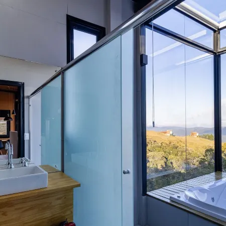 Cabana jacuzzi e vista montanhas VST031