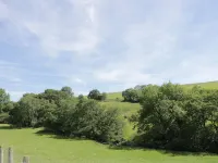 Acorns Hotels in Nether Denton