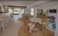 Hotel Calina - breakfast