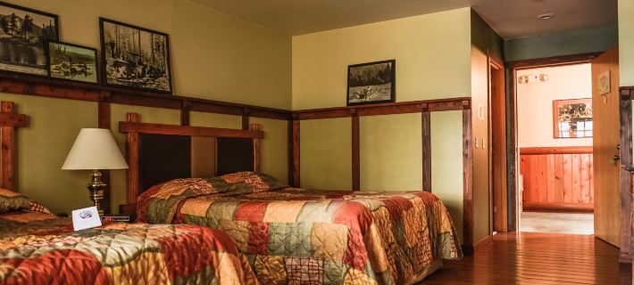 Sumas Mountain Lodge Hotels in Whatcom County