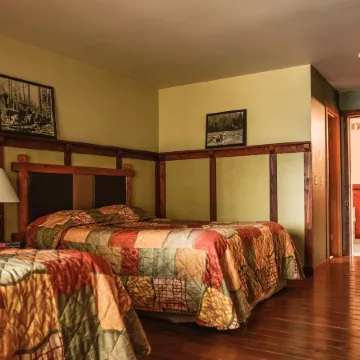 Sumas Mountain Lodge