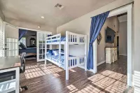 Canyon Lake Home Hill Country and Water Views!