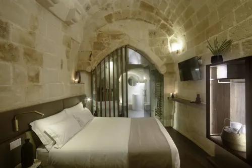 Le Malve Cave Retreat
