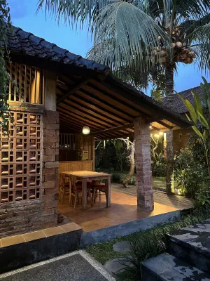 峇里島凱拉什民宿 普普坦廣場附近的飯店