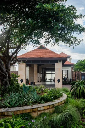 The Capital Zimbali Отели в г. Баллито