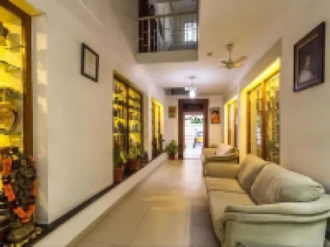 Sai Towers Hotels in Puttaparthi
