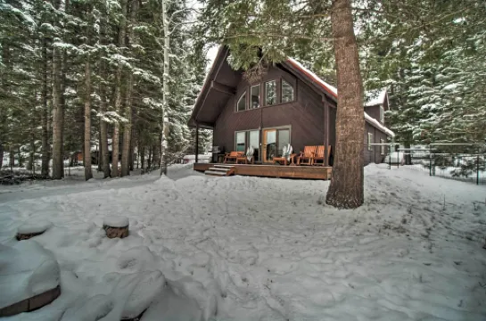 Beautiful McCall Cabin Perfect for Families!