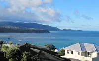 Pacific View Bed and Breakfast - Homestays