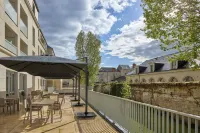 Zenitude Hôtel-Résidences Saumur Hotel di Chenehutte-Treves-Cunault
