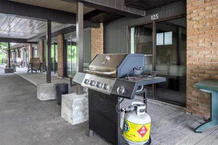 SureStay Hotel by Best Western Kemptville