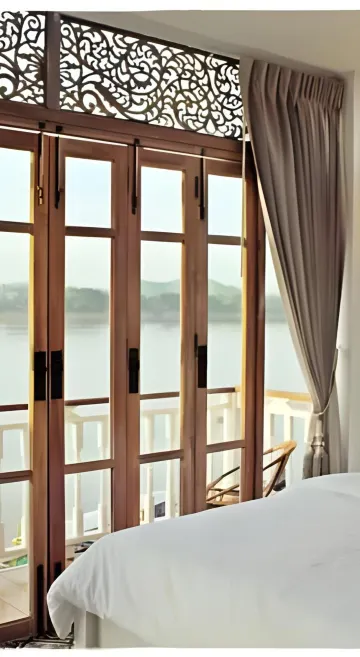 ห้องมาตรฐานชั้นบนวิวแม่น้ำ