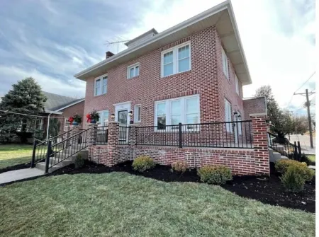 Judge’s Quarters: Exquisite Luxury Apartment Отели в г. Franklin County