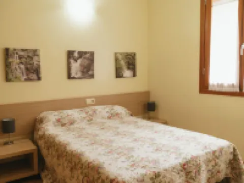 Caserón Baruca Hotels in Bielsa