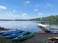 Lakefront Cottage On Beautiful Maine Lake