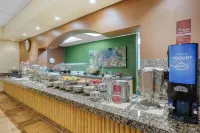 阿羅約羅布萊奧爾湖畔貝斯特韋斯特優質套房酒店 - 早餐