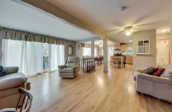 Salem Vacation Home w/ Dock: Steps to Paddock Lake Hotels in Twin Lakes