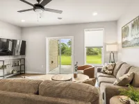 Charming 3-bedroom townhome with a backyard, WiFi and AC in delightful Plover WI Hotels in Plover