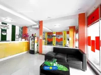 Deldhia Hotel Hotels in Duren Sawit