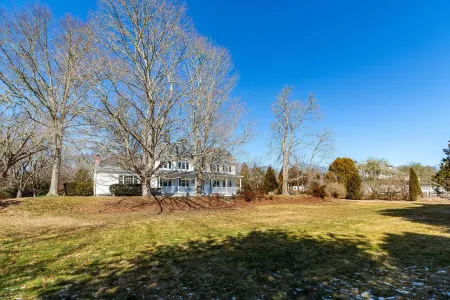 Coastal Farmhouse at Ninigret Pond. Blocks to the beach.  Sleeps 4 to 12 people