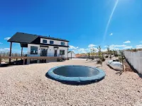 Bear Lake getaway for the whole family! Sleeps 32! Beach access included!!