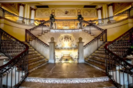 Piazza Hotel Montecasino Hoteles en Sandton