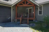 Cottage Bliss Mountain Oasis