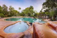 Cooinda Lodge Kakadu - parking