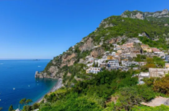 Estate4home - Regina Dar