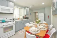 Sky Walk at the Hillside / 3Br Suite Near NYC and Newark Airport Sleeps 8